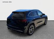 Mercedes-Benz GLA 5
