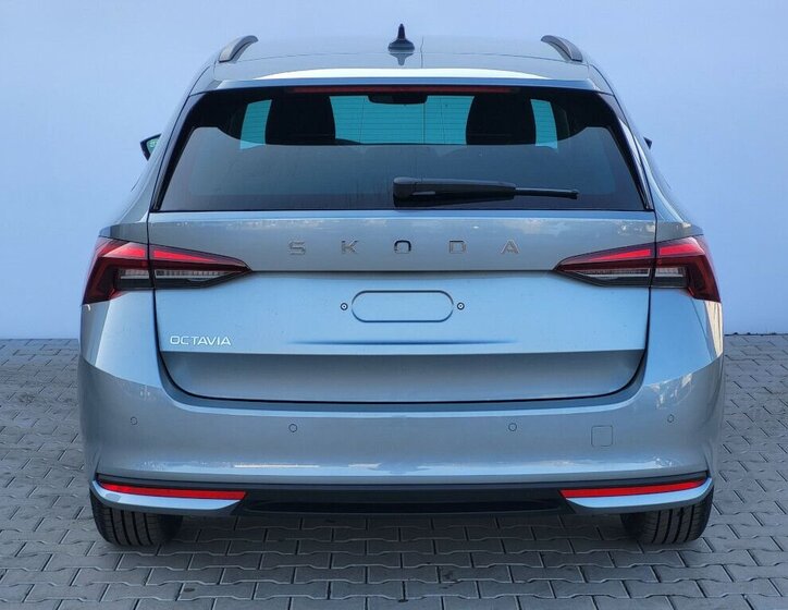 Škoda Octavia Kombi 2,0 l 85 kw