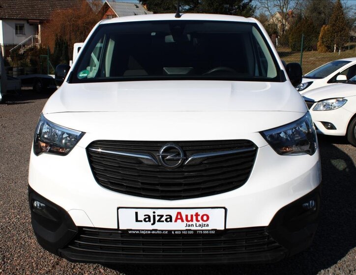 Opel Combo Skříň 1,5 l 96 kw