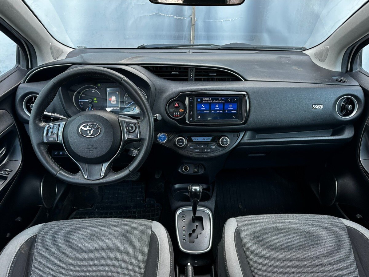 Toyota Yaris Kombi 1,5 l 54 kw