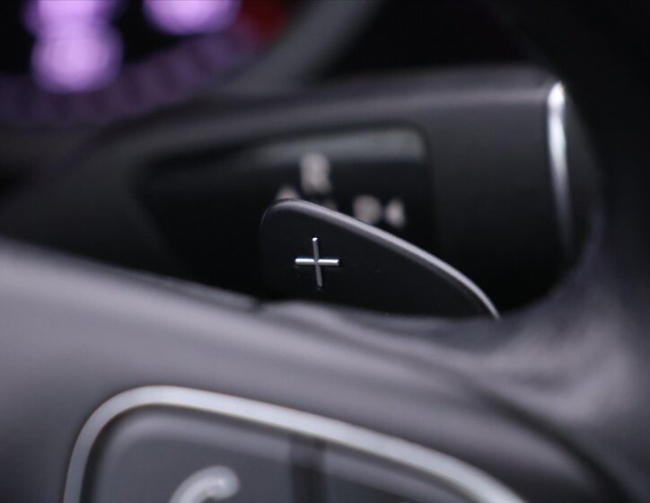 Mercedes-Benz Třídy C Kombi 2,1 l 100 kw