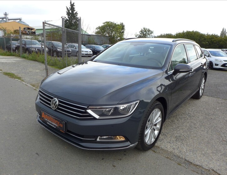 Volkswagen Passat 2