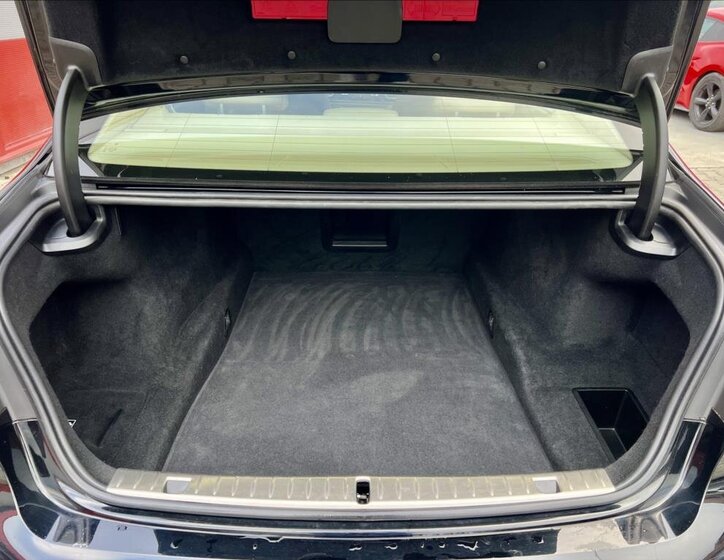 BMW Řada 7 Ostatní 3,0 l 210 kw