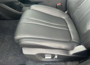 Dongfeng Ostatní SUV / Terénní 1,5 l 145 kw