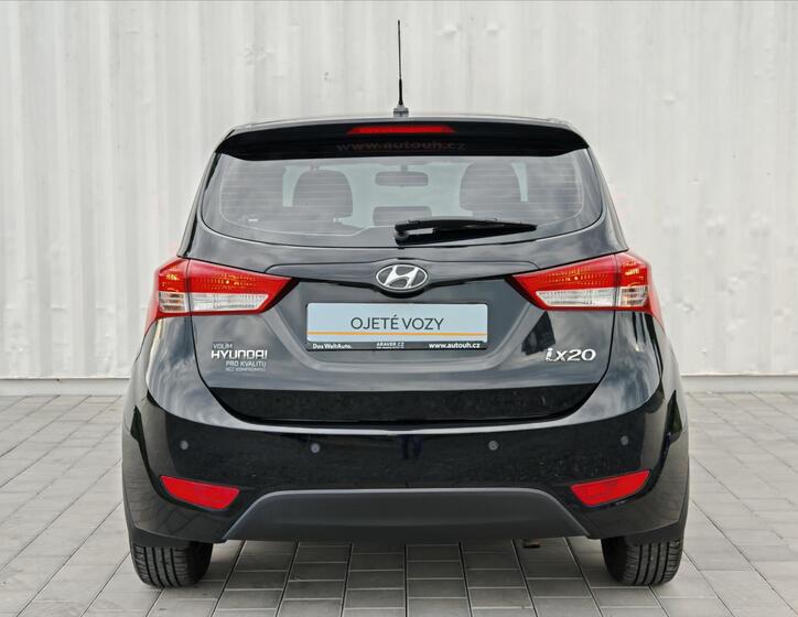 Hyundai ix20 11