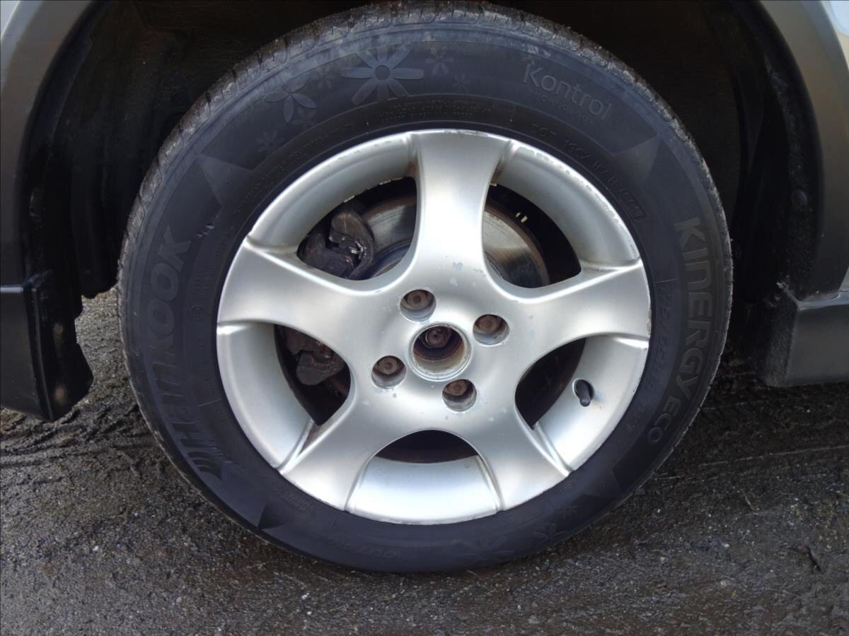 Suzuki Ignis Kombi 1,3 l 68 kw