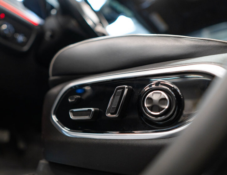 Jeep Grand Cherokee 19