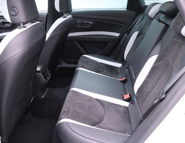 Seat Leon Kombi 2,0 l 213 kw