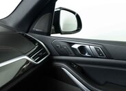 BMW X5 SUV / Terénní 4,4 l 390 kw