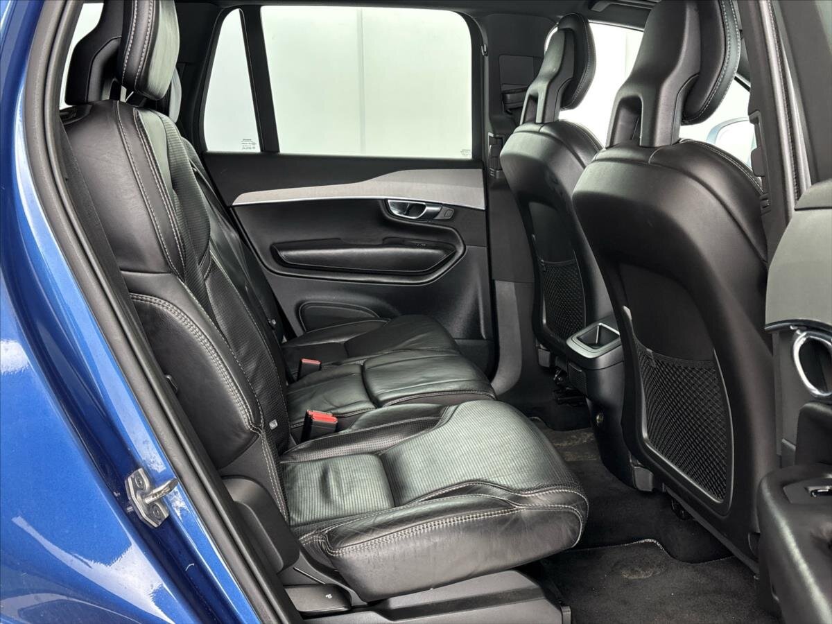 Volvo XC90 SUV / Terénní 2,0 l 173 kw