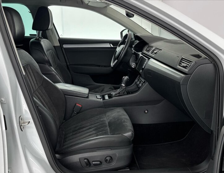 Škoda Superb Kombi 2,0 l 110 kw