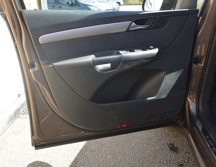 Volkswagen Sharan MPV 1,4 l 110 kw