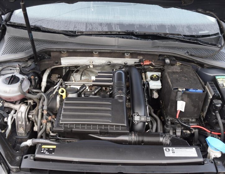 Volkswagen Golf Kombi 1,2 l 63 kw