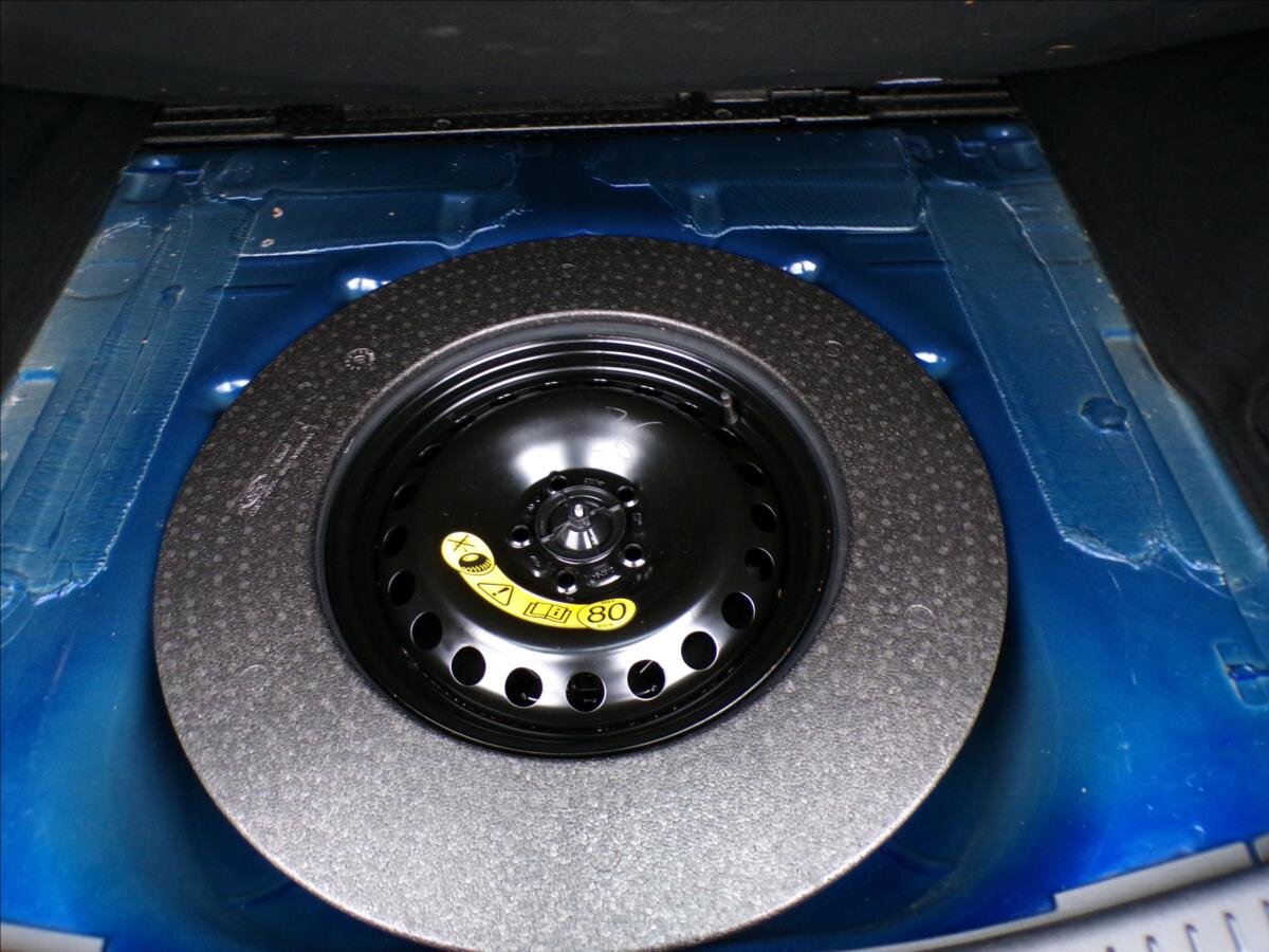 Ford Focus Kombi 999,0 92 kw