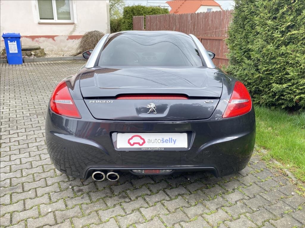 Peugeot RCZ Kupé 2,0 l 120 kw