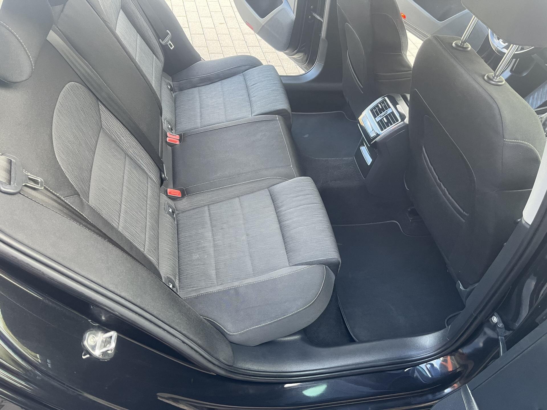 Škoda Superb Kombi 2,0 l 110 kw