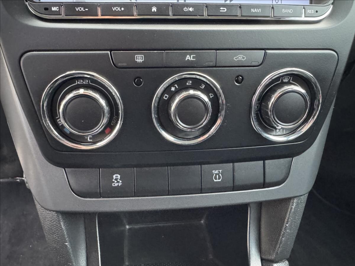 Škoda Yeti SUV / Terénní 1,2 l 77 kw