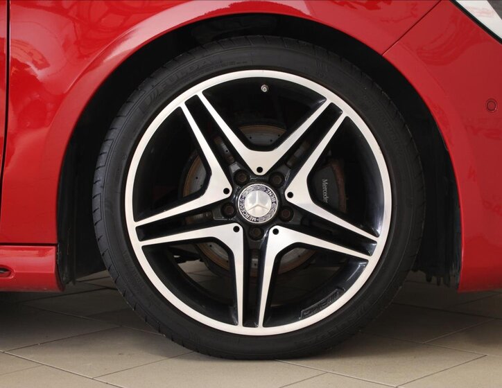 Mercedes-Benz CLA 29
