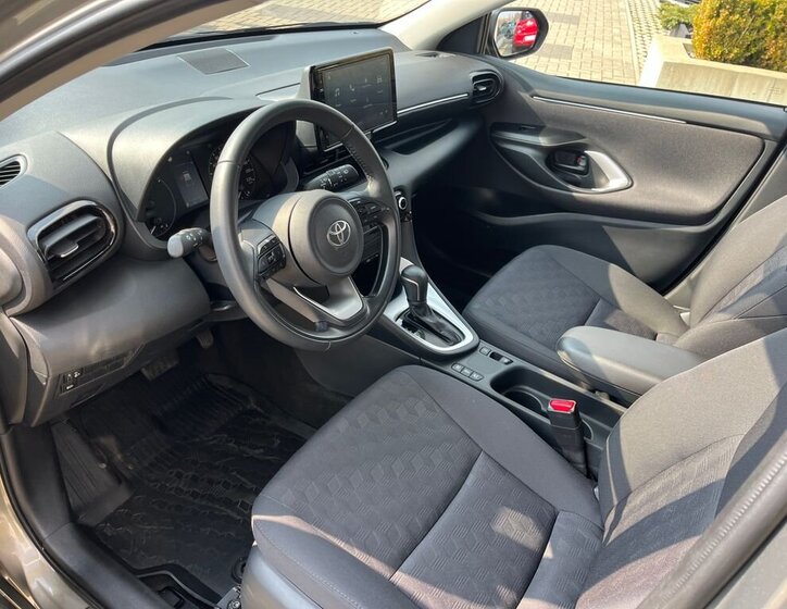 Toyota Yaris Hatchback 1,5 l 68 kw