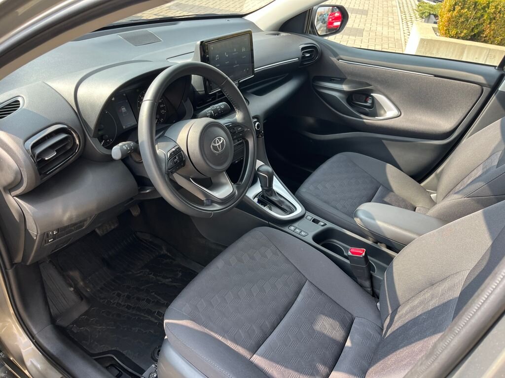 Toyota Yaris Hatchback 1,5 l 68 kw