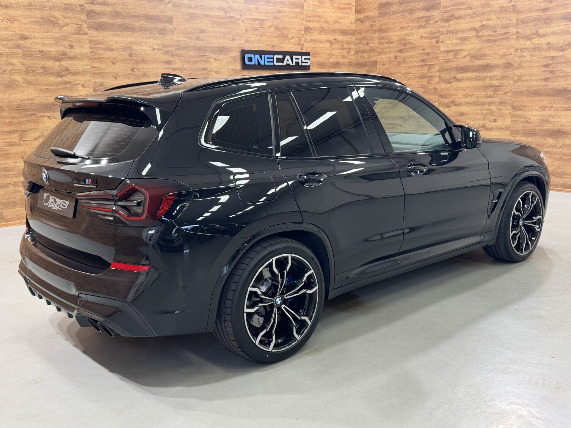 BMW X3 SUV / Terénní 3,0 l 353 kw