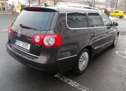 Volkswagen Passat Kombi 2,0 l 103 kw