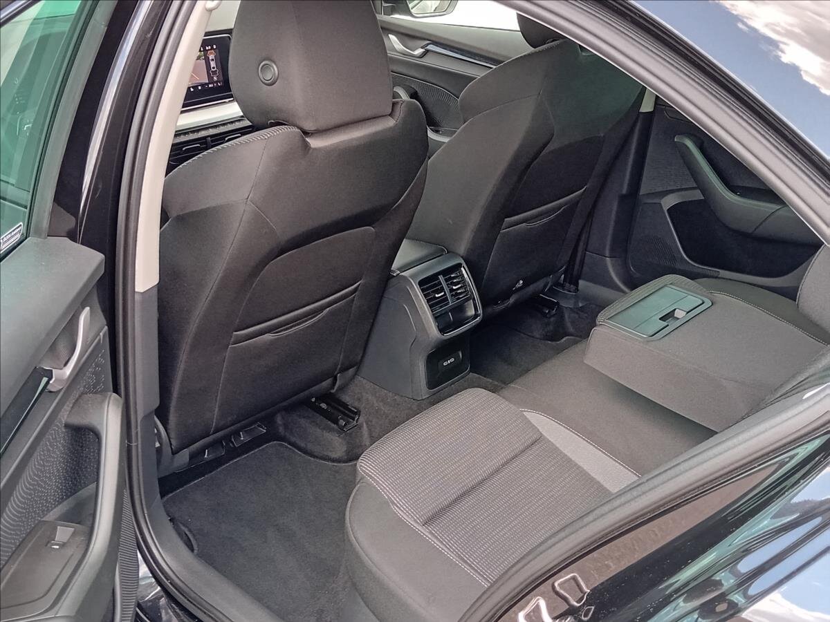 Škoda Octavia Sedan 1,5 l 110 kw