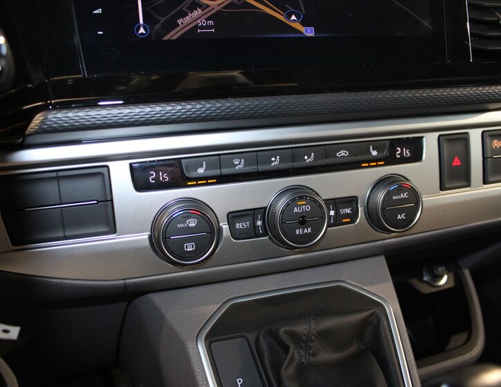 Volkswagen California 19