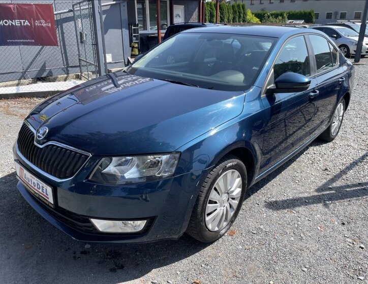 Škoda Octavia Sedan / Limuzína 1,2 l 77 kw