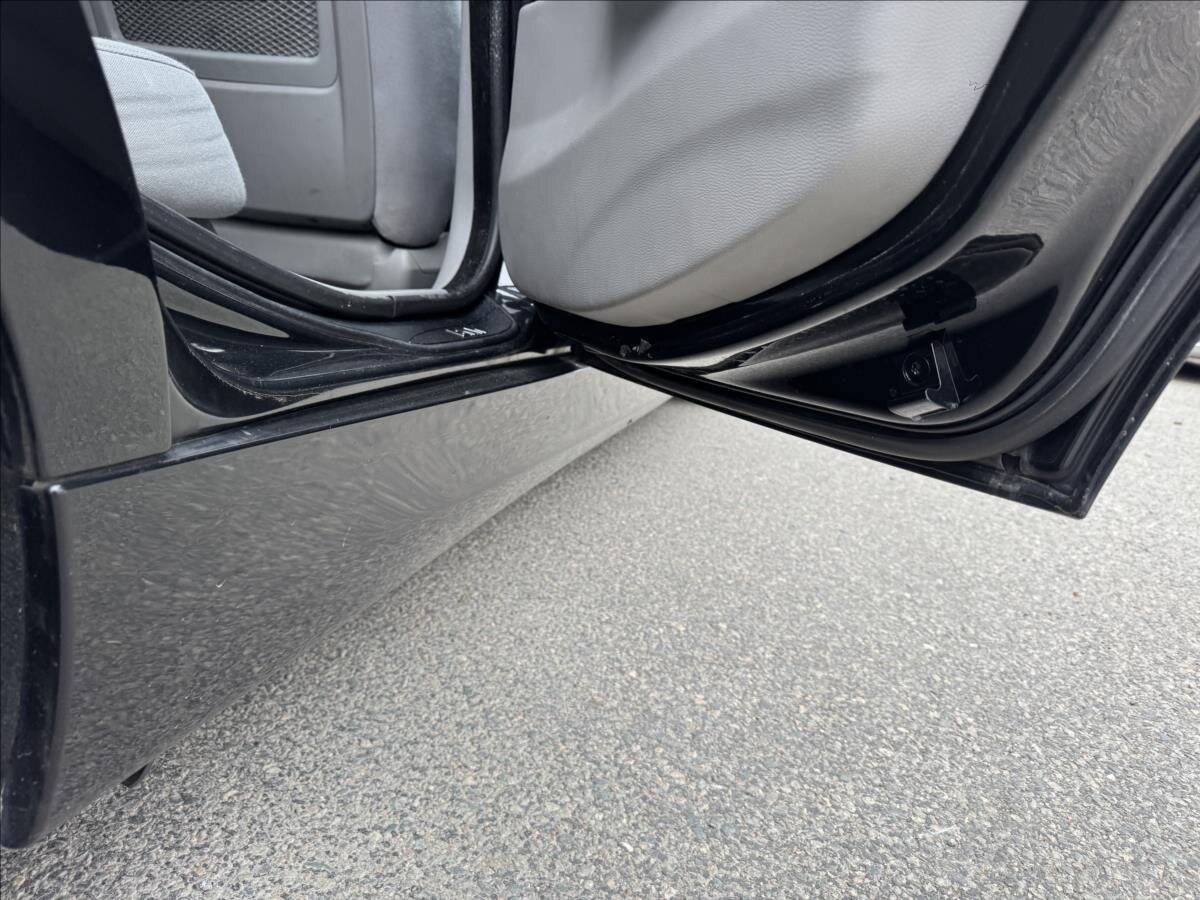 BMW Řada 3 Kombi 2,0 l 120 kw