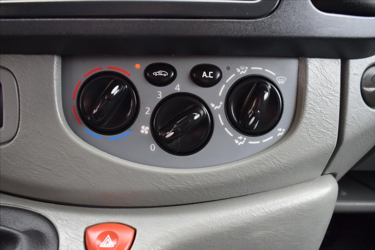 Renault Trafic Ostatní 2,0 l 84 kw