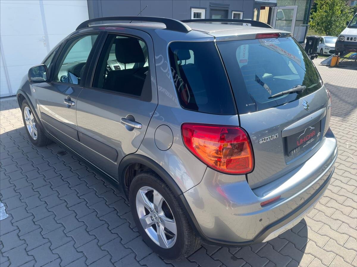 Suzuki SX4 SUV 1,6 l 88 kw