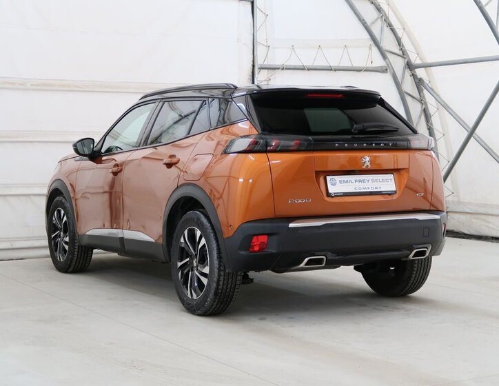 Peugeot 2008 SUV 1,2 l 96 kw