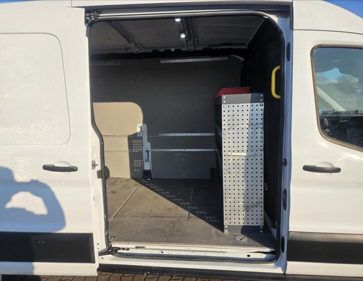Ford Transit 7