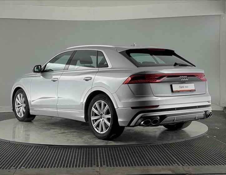 Audi SQ8 SUV / Terénní 4,0 l 373 kw