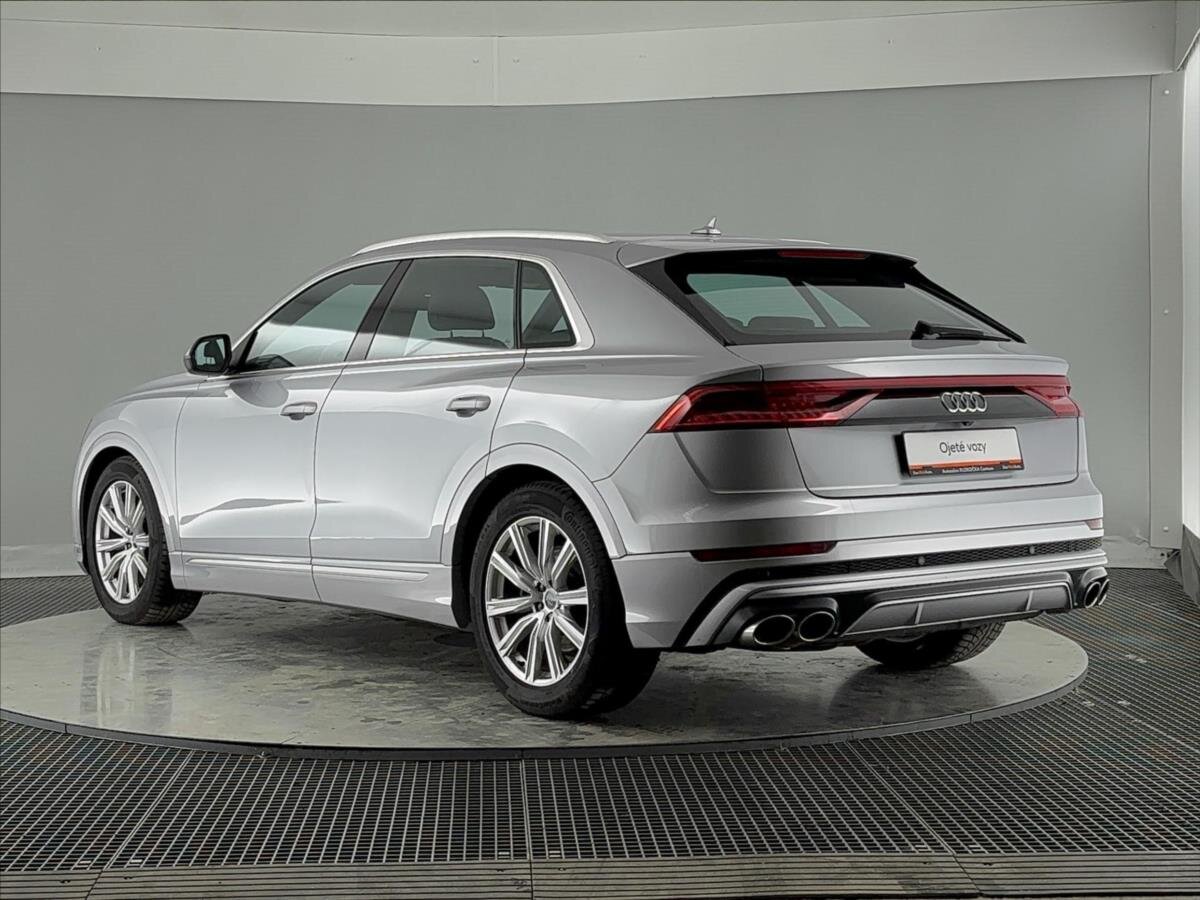 Audi SQ8 SUV / Terénní 4,0 l 373 kw