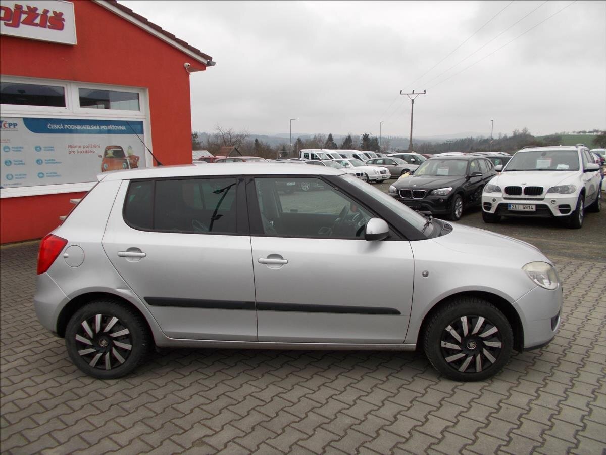 Škoda Fabia Hatchback 1,2 l 51 kw