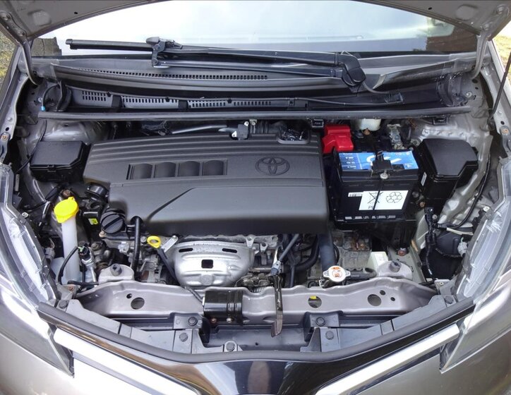 Toyota Yaris Kombi 1,3 l 73 kw