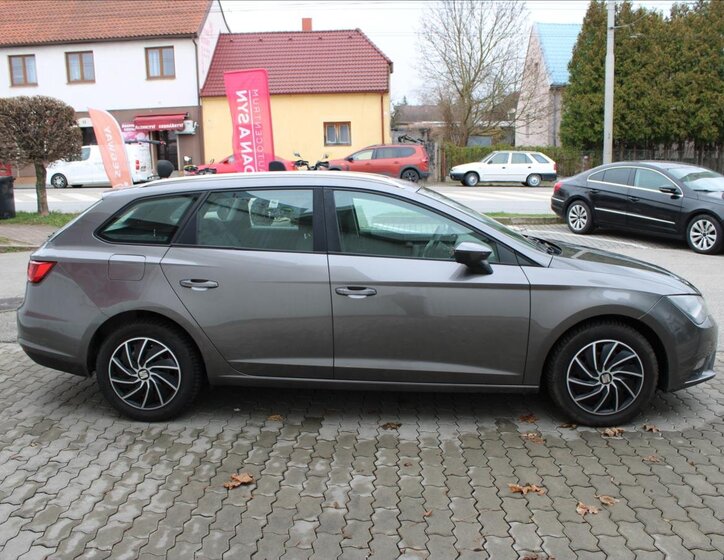 Seat Leon Kombi 2,0 l 110 kw