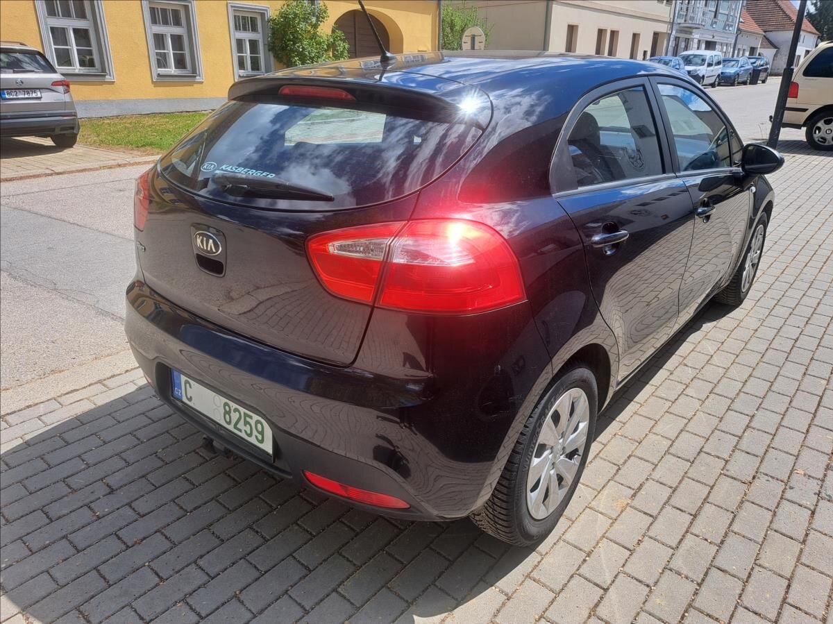 KIA Rio Hatchback 1,2 l 62 kw