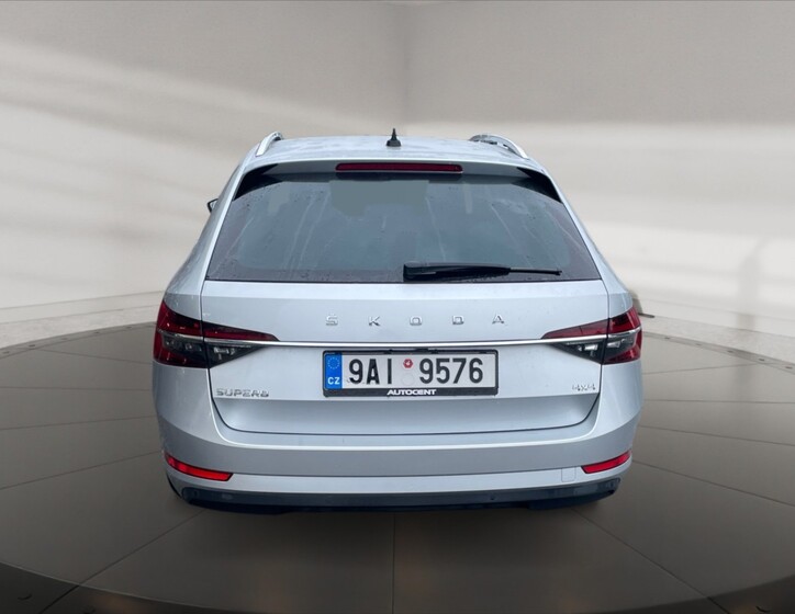Škoda Superb 5