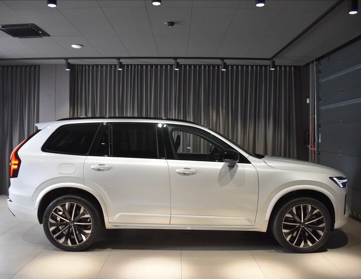 Volvo XC90 3