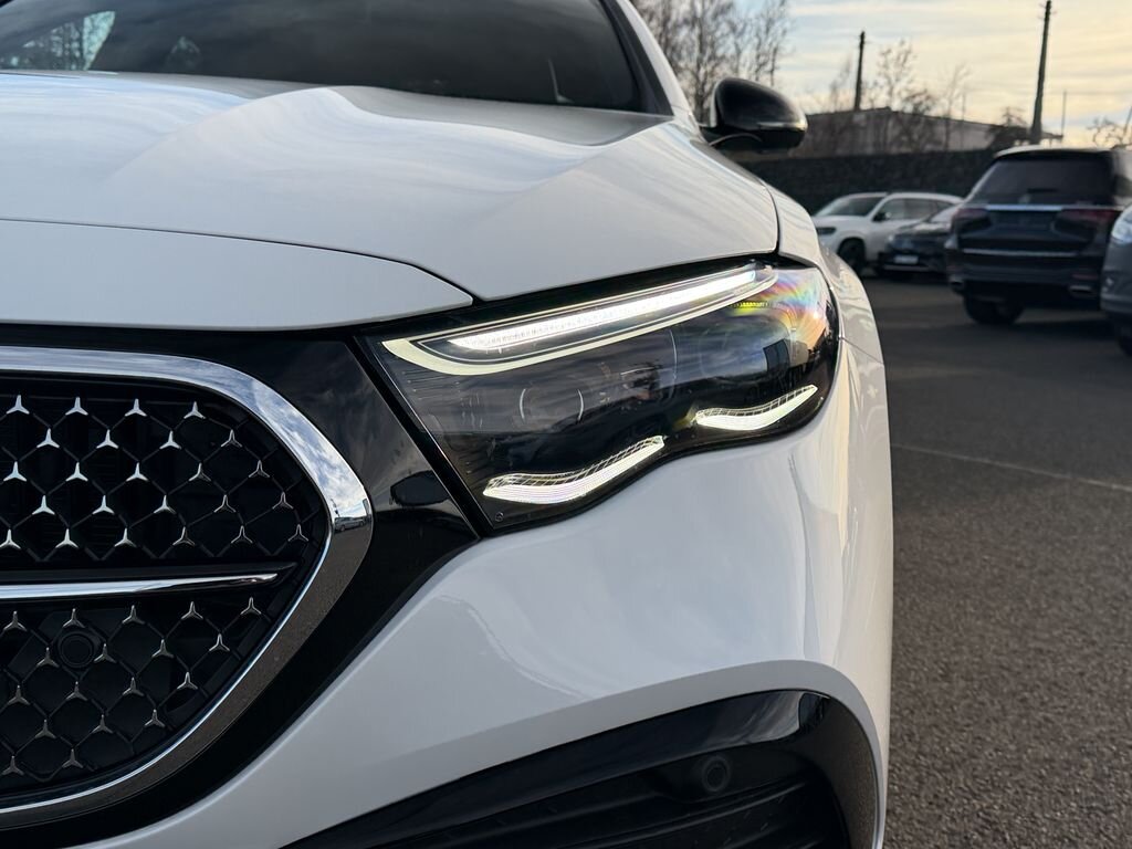 Mercedes-Benz Třídy E Sedan / Limuzína 2,0 l 145 kw