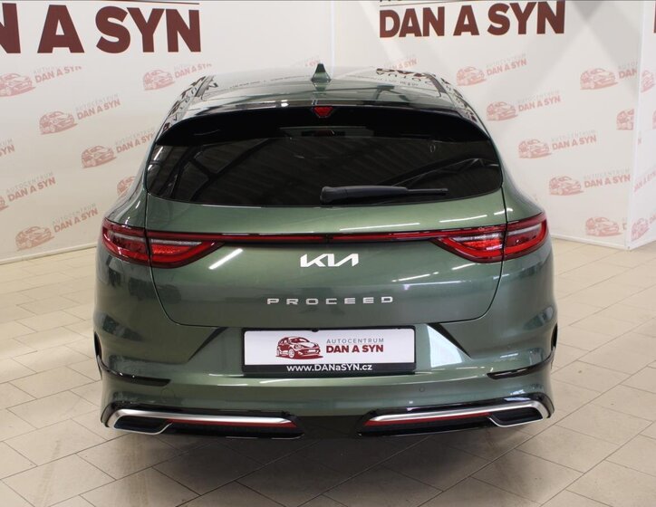 KIA ProCeed Kombi 1,5 l 103 kw