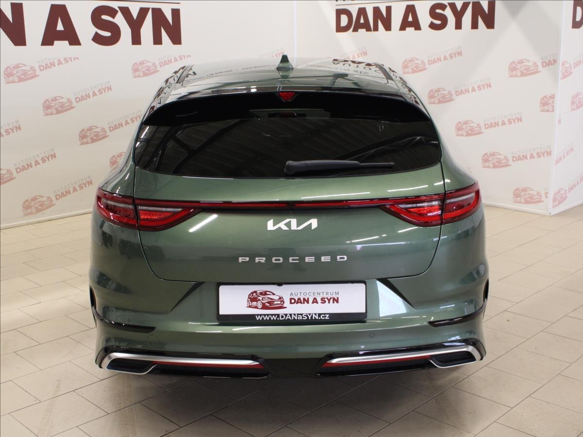 KIA ProCeed Kombi 1,5 l 103 kw