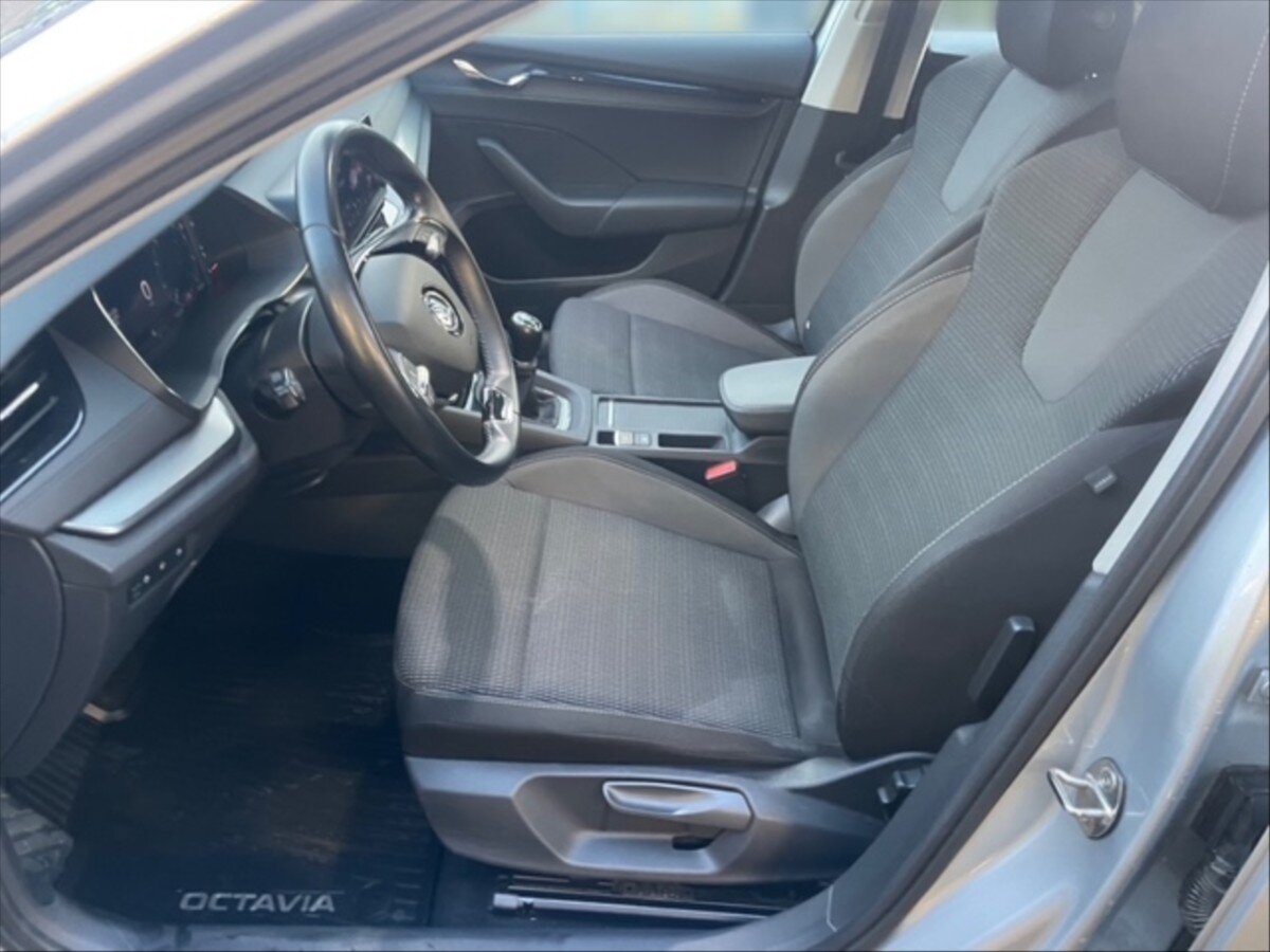 Škoda Octavia Kombi 2,0 l 85 kw
