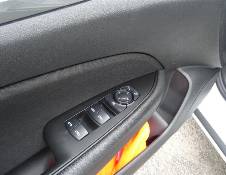 Opel Insignia Kombi 2,0 l 125 kw