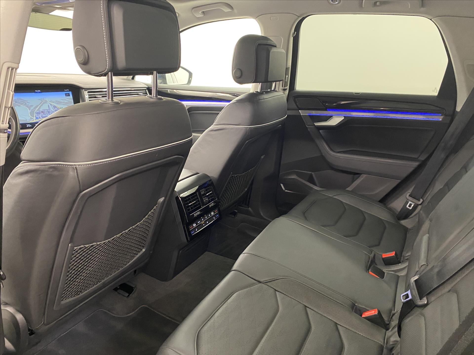 Volkswagen Touareg SUV 3,0 l 210 kw