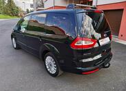 Ford Galaxy 9