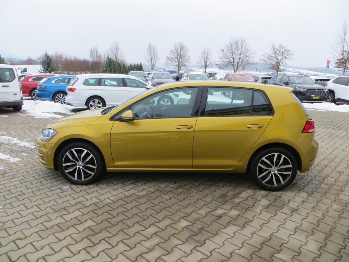 Volkswagen Golf Hatchback 999,0 85 kw